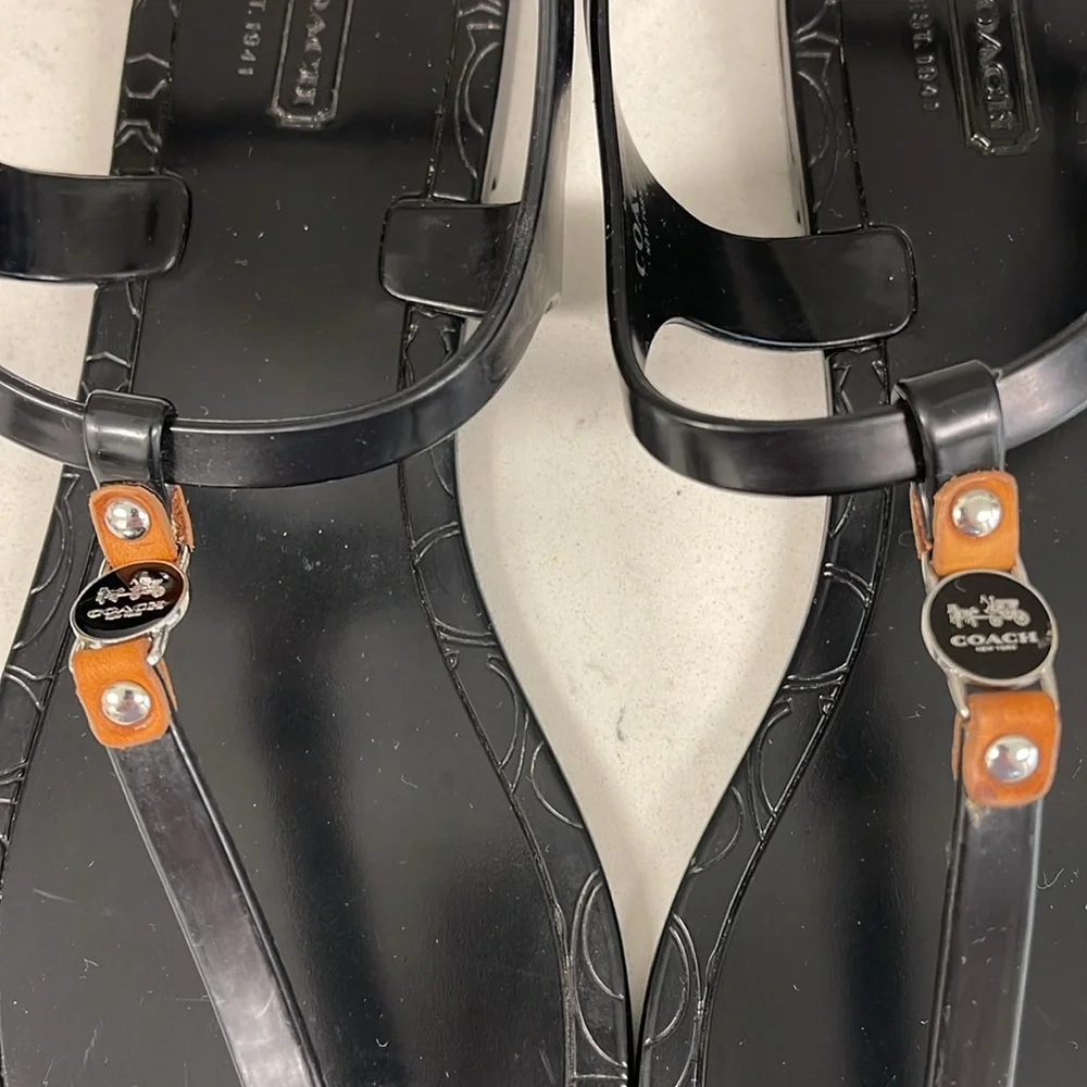 Coach Piccadilly Jelly Sandal, Black Size 10, Worn Once - Picture 4 of 16